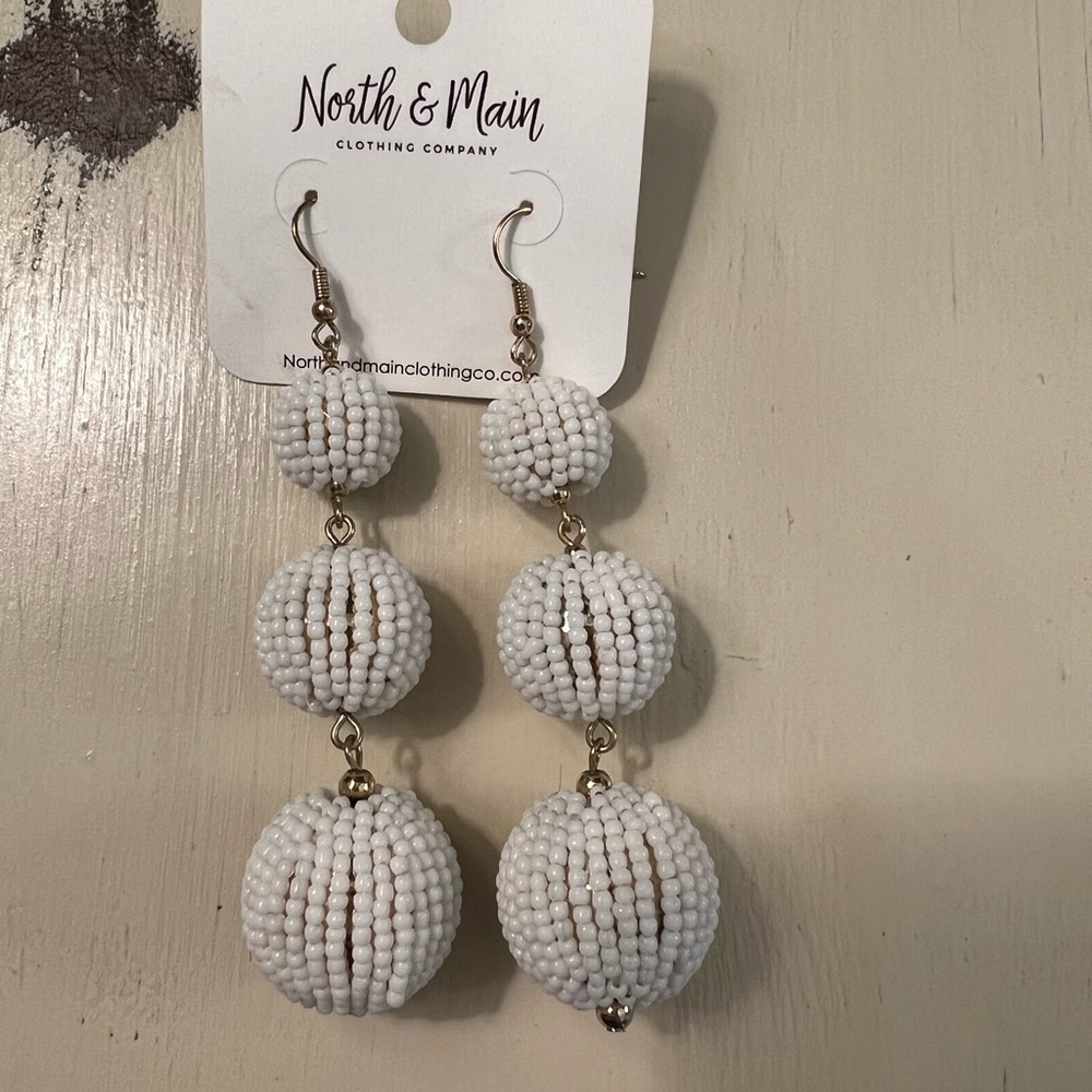 Super Cute White Beaded Dangle Earrings